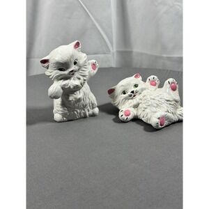 Vintage‎ Ceramic Persian  White Cat Figurines Set of 2 Playful Kittens Decor